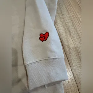 NWOT “Auntie” Crewneck Sweatshirt Tan thumbnail 4