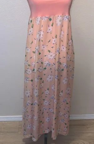 Light pink floral stretchy lined strapless Summer maxi dress thumbnail 3