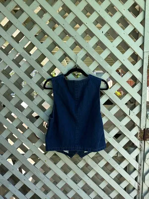 Denim Forum The '90s Boyfriend Denim Vest thumbnail 8