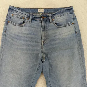 J Crew Slim Boyfriend Jean Women's Size 28‎ Light Wash Distressed Raw Hem Denim thumbnail 6