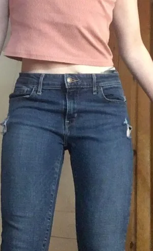 Distressed Skinny Jeans thumbnail 3