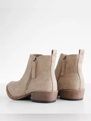 Very G Floral Embossed Ankle Booties in Stone Size 8 thumbnail 4