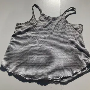 ❤️Zara trafaluc white with black strips tank top thumbnail 5