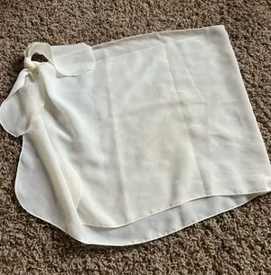 Ivory Sheer Wrap Skirt with Side Tie White Size 4 thumbnail 1