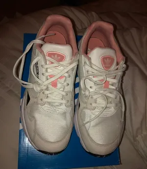Adidas Chunky Shoes thumbnail 2