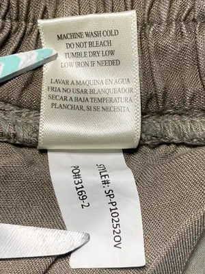 Sneak Peek Women's Cropped Pants - Olive thumbnail 5