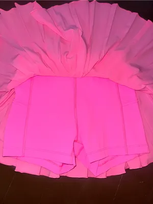 Aritzia TnAction pleated skirt thumbnail 3