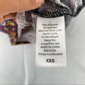 LulaRoe Julia Printed‎ Stretch Short Sleeve Dress thumbnail 9