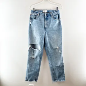 Abercrombie & Fitch 90's Straight Leg Ultra High Rise Curve Love Jeans Blue 12 thumbnail 2