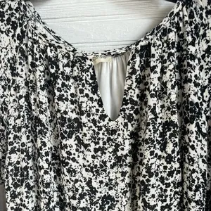 143 Story by Line Up Tiered Flowy Dress Long Bell Sleeve Floral Print M thumbnail 4