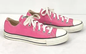Converse Chuck Taylor All Star Low Top Pink Canvas Shoes Women's 8 / Men's 6 thumbnail 1