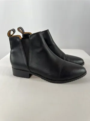 Nisolo Eva Everyday Leather Chelsea Boot in Black Size 8.5‎ thumbnail 4