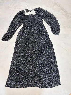 Astr the label Smocked Square-Neck Long Sleeve Floral midi Dress medium thumbnail 1