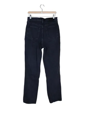 Abercrombie & Fitch Women's 30/10 The 90's Straight Ultra High Rise Jean Black thumbnail 2