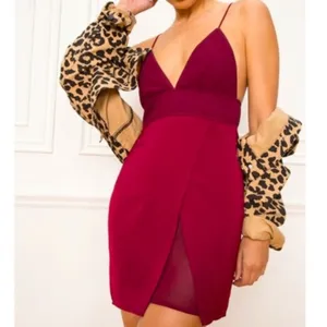 NWT About Us‎ Revolve Andrea Chiffon Mini Dress sz M thumbnail 2