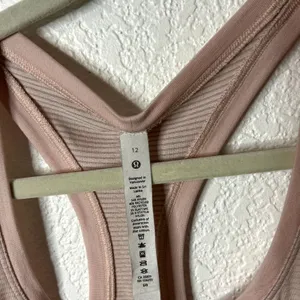 Lululemon Race Length Swiftly Womens Size 12 Light Pink thumbnail 2