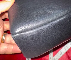 Kurt Geiger London Kensington Large Shoulder Bag thumbnail 7