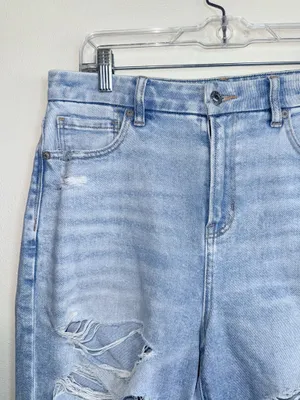 American Eagle Curvy Mom Jeans Light Wash Ripped High Rise 10 Short thumbnail 2