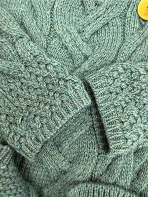 Aran Woollen Mills 3 Button Long Supersoft Merino Wool Cableknit Cardigan Blue thumbnail 11