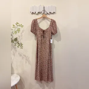 ASTR Lace Up Puff Sleeve Midi Dress in Brown Floral Size Small NWT thumbnail 3