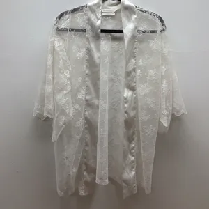Victoria’s Secret Elegant White Lace Robe NO BELT ~ Preloved thumbnail 3