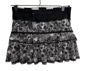 Lululemon Skort Womens 2 Black White Floral Ruffle Pace Setter Skirt thumbnail 1