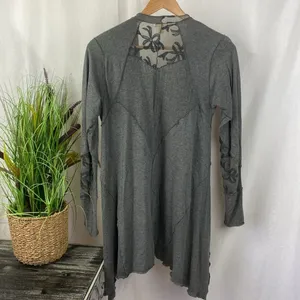 Anthropologie Tiny Gray Open Front Embroidered Floral Cardigan Sweater M thumbnail 3