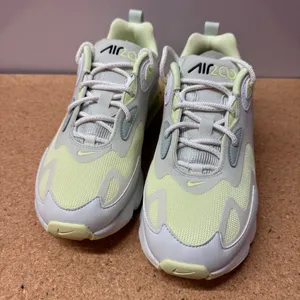 nike women's air max 200 CI3867300 thumbnail 3