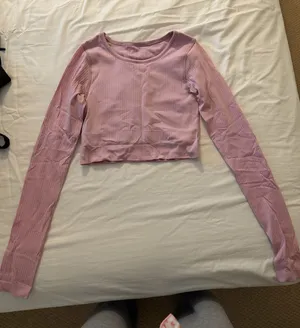 Lululemon Top Long Sleeve thumbnail 1