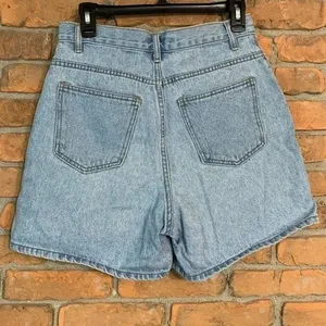 Vintage Bugle Boy Shorts Womens‎ 8 Blue High Waist Denim Button Fly Light Wash thumbnail 2