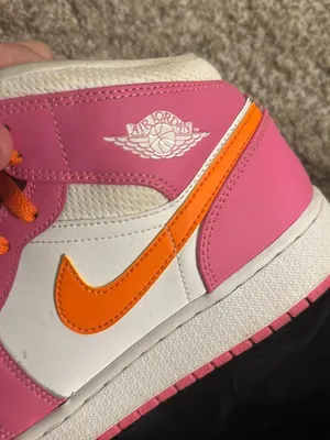 Nike Jordan Air 1 Mid GS thumbnail 6