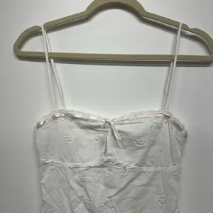 MESHKI Bronwyn Broderie Mini Dress - White - Size XXS thumbnail 8