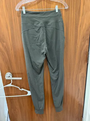 Green joggers thumbnail 2