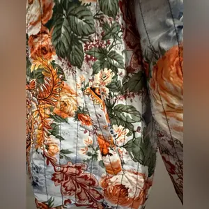 Allison Dailey Petites Quilted floral jacket. Fall colors. Inner lining … thumbnail 4