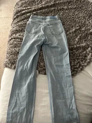 Abercrombie The 90s straight ultra high rise jeans thumbnail 3