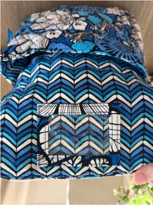 Women's Vera Bradley Quilted Floral Backpack One Size Blue White thumbnail 4