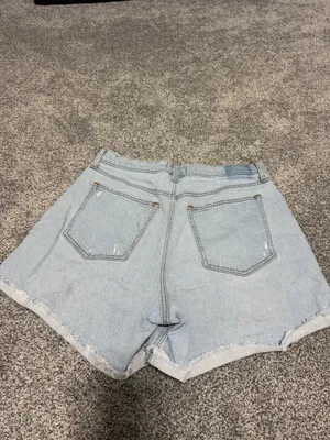 Abercrombie Dad High-Rise Shorts thumbnail 2