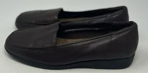 Cobbie Cuddlers Women's Ultra‎ Massage Brown Slip On Loafer Shoes Size 8W thumbnail 1