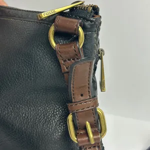 Fossil Vintage Black Leather Crossbody Bag Brown Trim Brass Key Y2K thumbnail 11