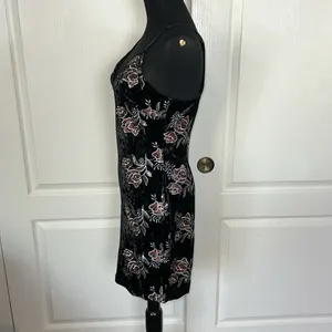 Privy Black Velvet Floral Embroidered Cami Dress thumbnail 3