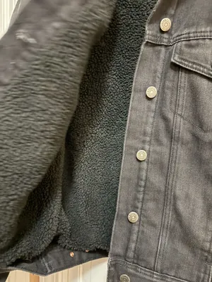Old Navy Boyfriend Sherpa-Lined Denim Jacket Black Wash Medium thumbnail 2
