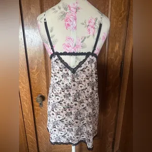 Victoria’s Secret BabyDoll Lingerie/ Slip Style with Daisies and Lace, Size S thumbnail 2