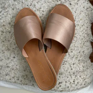 Lulus Marnie Rose Gold Espadrille Slide Sandals thumbnail 8