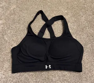 Under Armour Bra thumbnail 1