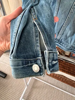 Gap Women's Classic Trucker Washed Blue Jean Denim Jacket Size S thumbnail 7