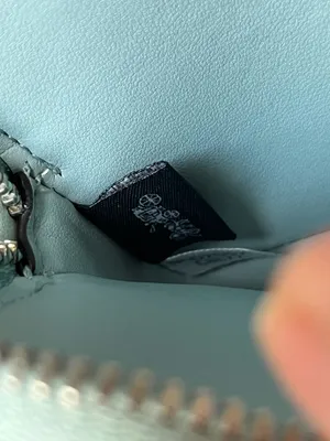 Coach card case thumbnail 7