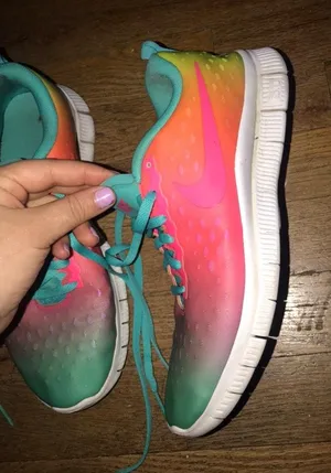 Nike Rainbow Shoes thumbnail 2