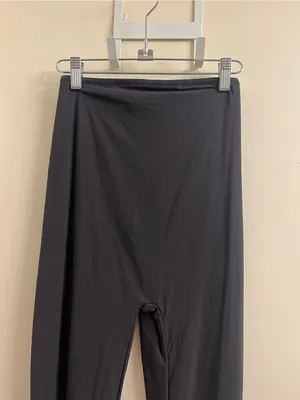 Skims Fits Everybody Maternity Leggings Medium thumbnail 3