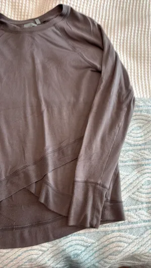 Grey Athleta Long Sleeve Sweatshirt thumbnail 2