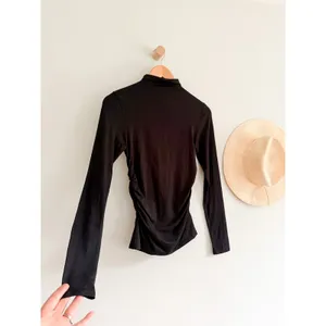 Madewell | NWT Ruched Mockneck Long Sleeve Top Black | Sz L thumbnail 3